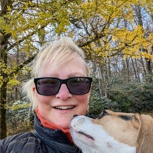 Meet your Posher, Deborah